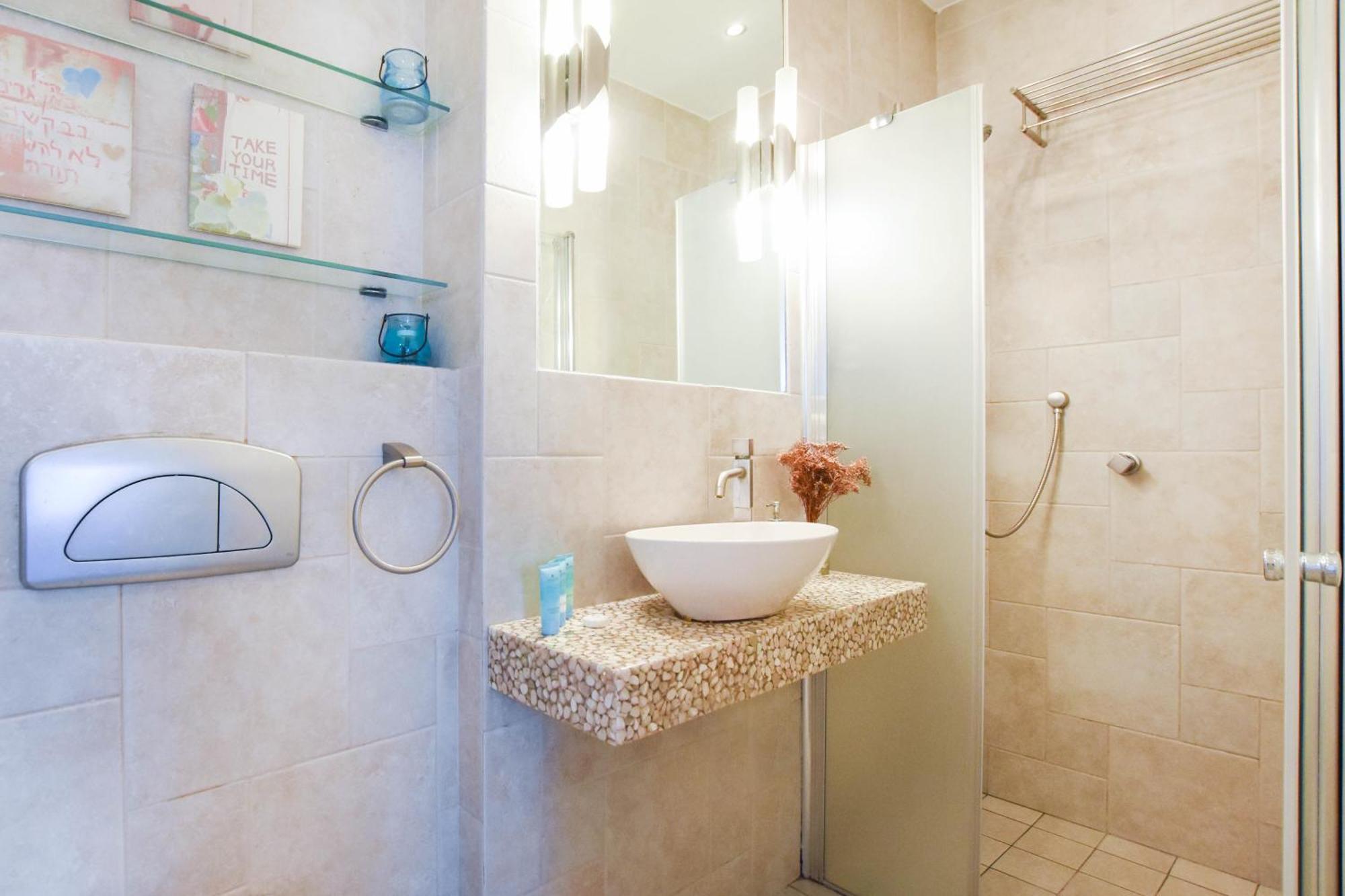 Getaway In Greece By Holyguest Appartement Tel Aviv Buitenkant foto